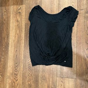 Fabletics tshirt